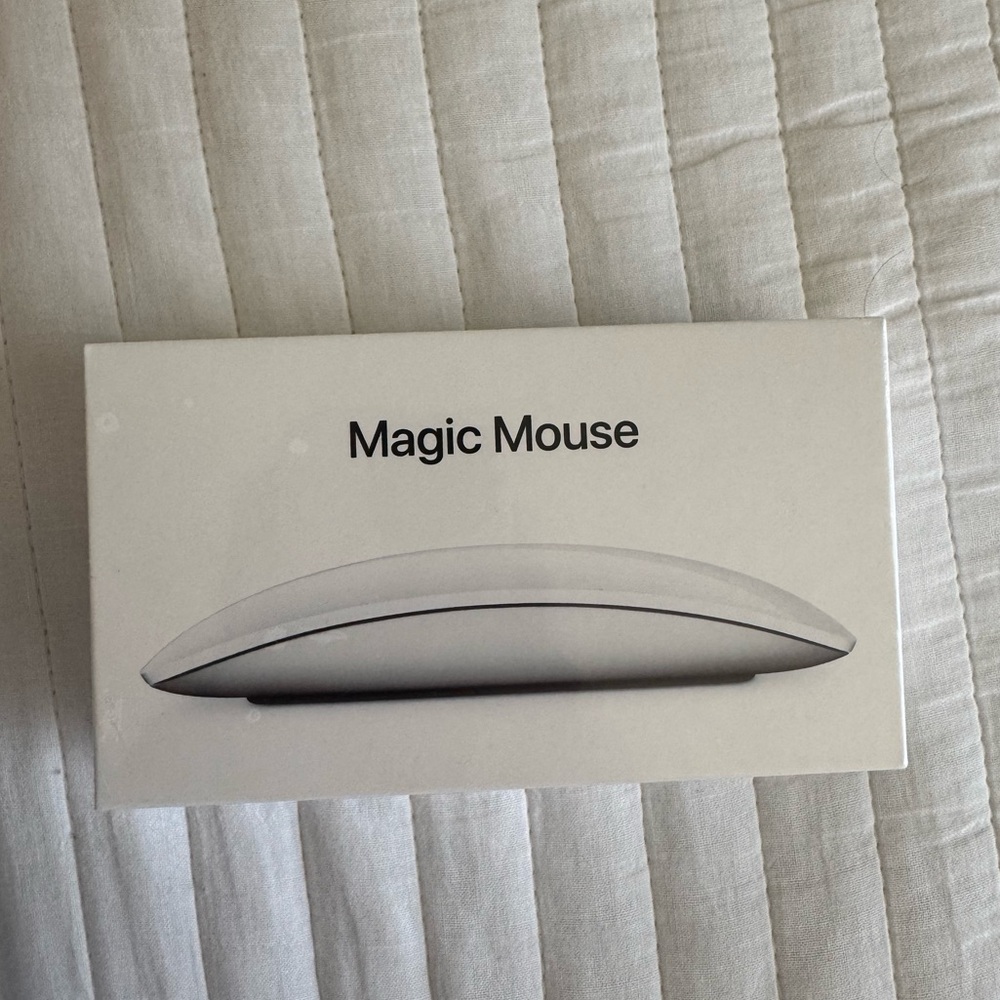 Brand New Apple Magic Mouse in Original Box Unopened